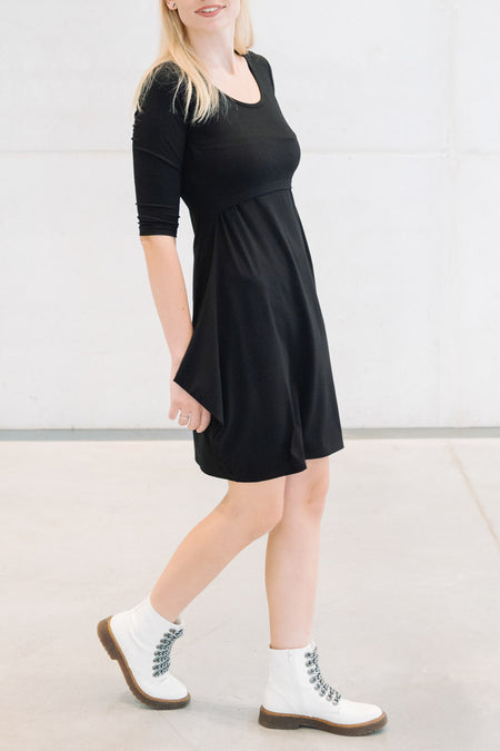 Obleka za nosečnost in dojenje - na preklop - črno bela