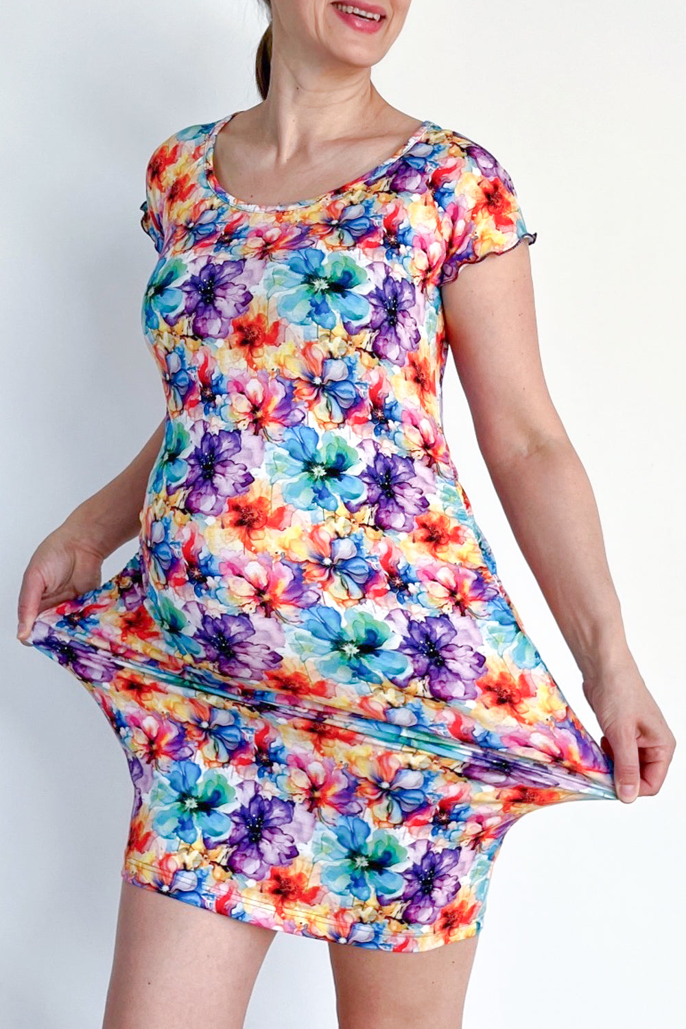 Nosečniška obleka s potiskom rožic