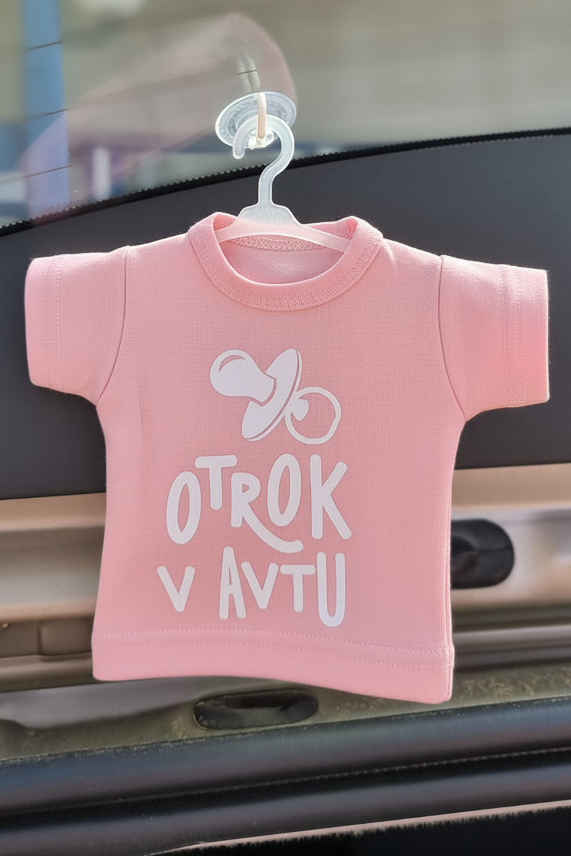 Mini majčka za v avto