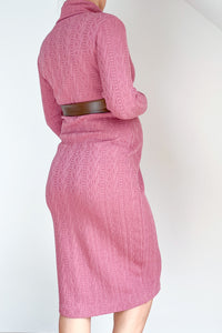 Nosečniška obleka s pasom - oprijeta - topla