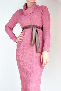 Nosečniška obleka s pasom - oprijeta - topla