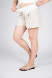 Nosečniške kratke hlače z gubicami - lanene